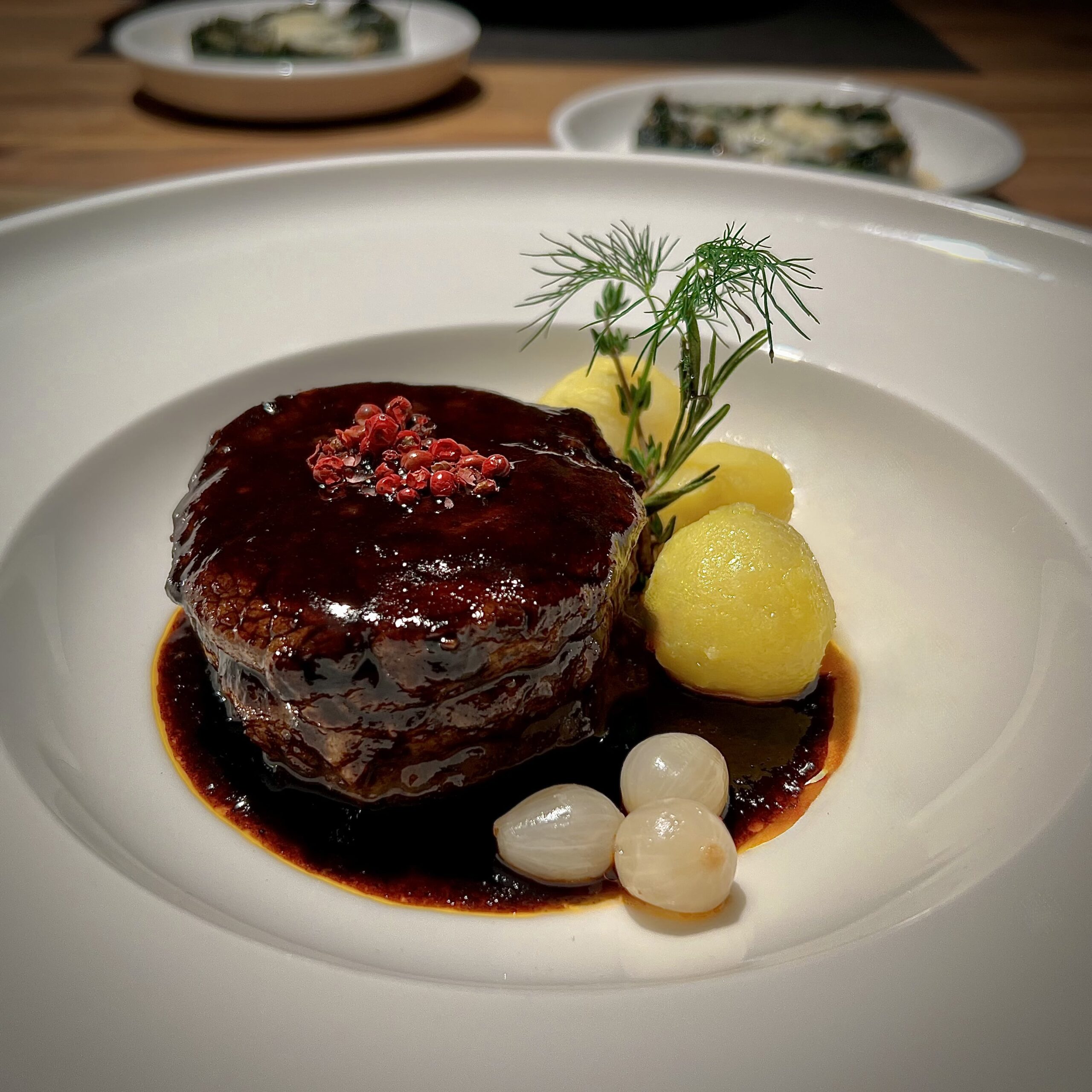 Rinderfilet mit Balsamico Soße - Die Pfanne von harecker.de